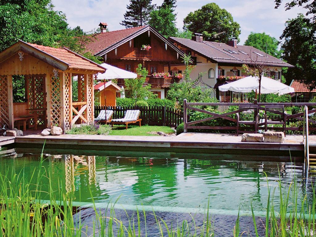 Landhaus Benediktenhof Hotel Bad Tolz Exterior photo